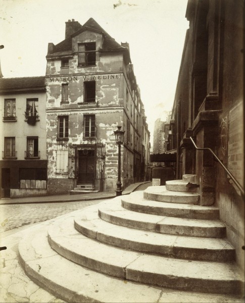 Eugène Atget - Rue de la Montagne-Sainte-Genevievè - Google Art Project