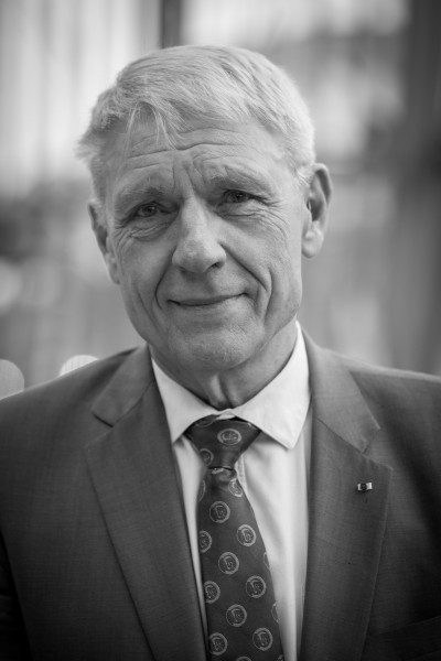 Gérard Delbauffe par Claude Truong-Ngoc août 2014