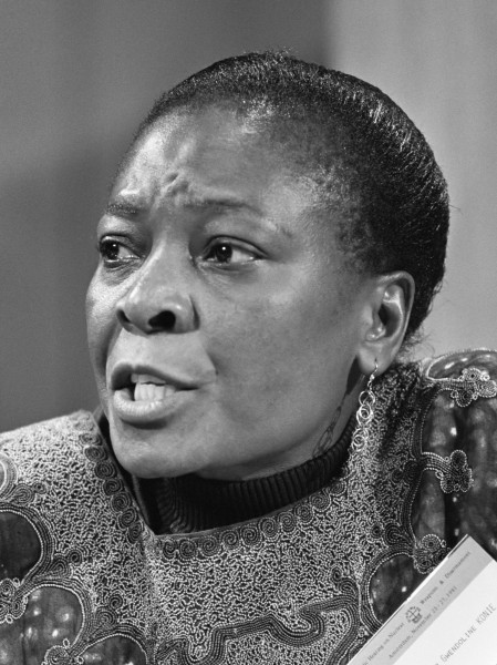 Gwendoline Konie (1981)