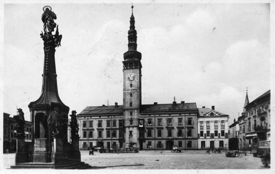 Historical picture of Přemysl Otakar Square in Litovel
