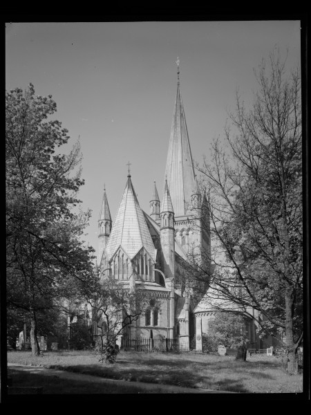 Nidarosdomen, Trondheim - no-nb digifoto 20150122 00142 NB MIT FNR 19992