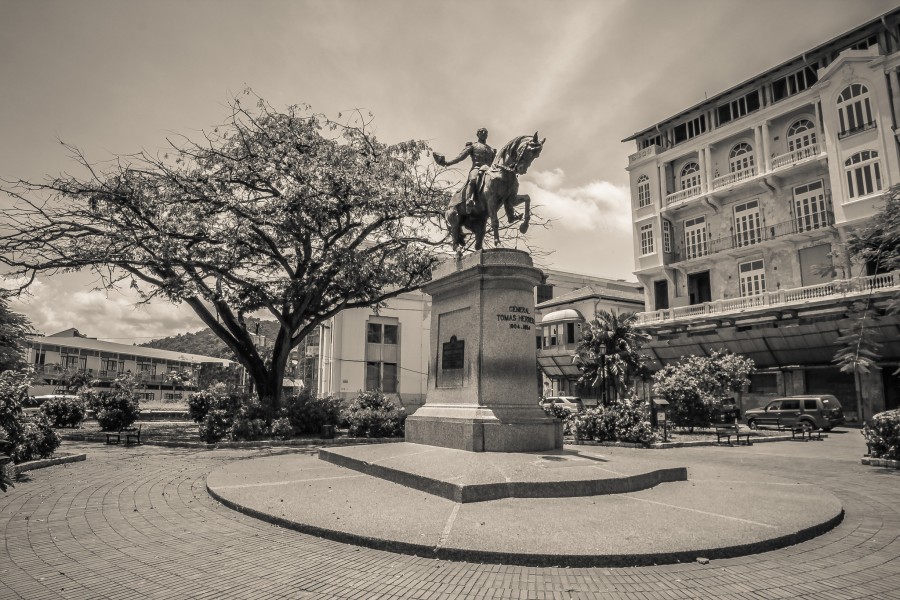 Plaza Herrera - Flickr - GaryAmberths