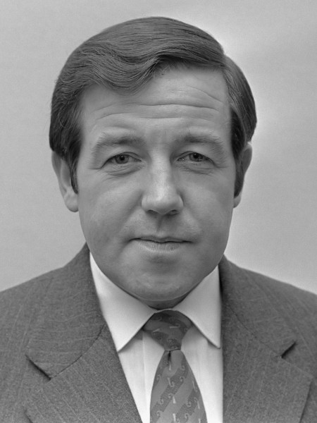 Robert Savage (1972)