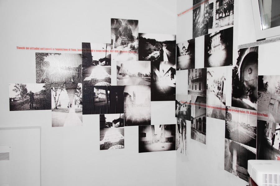 Simply in a box 2011 exhibition Esino Lario 08