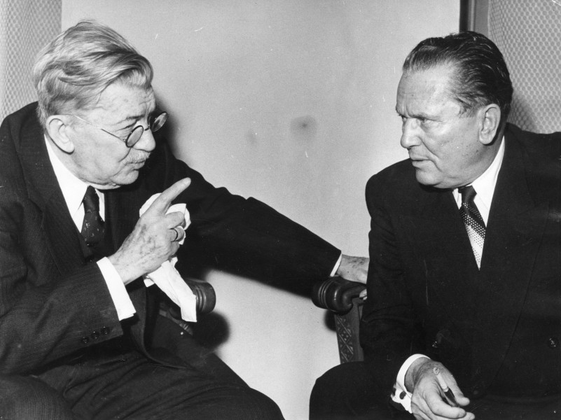 Stevan Kragujevic, Tito i predsednik SANU Aleksandar Belic, 1954