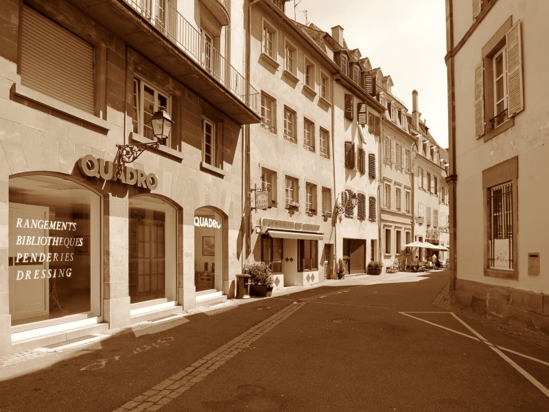 Strasbourg - Rue Saint-Nicolas - 20140801 (1)