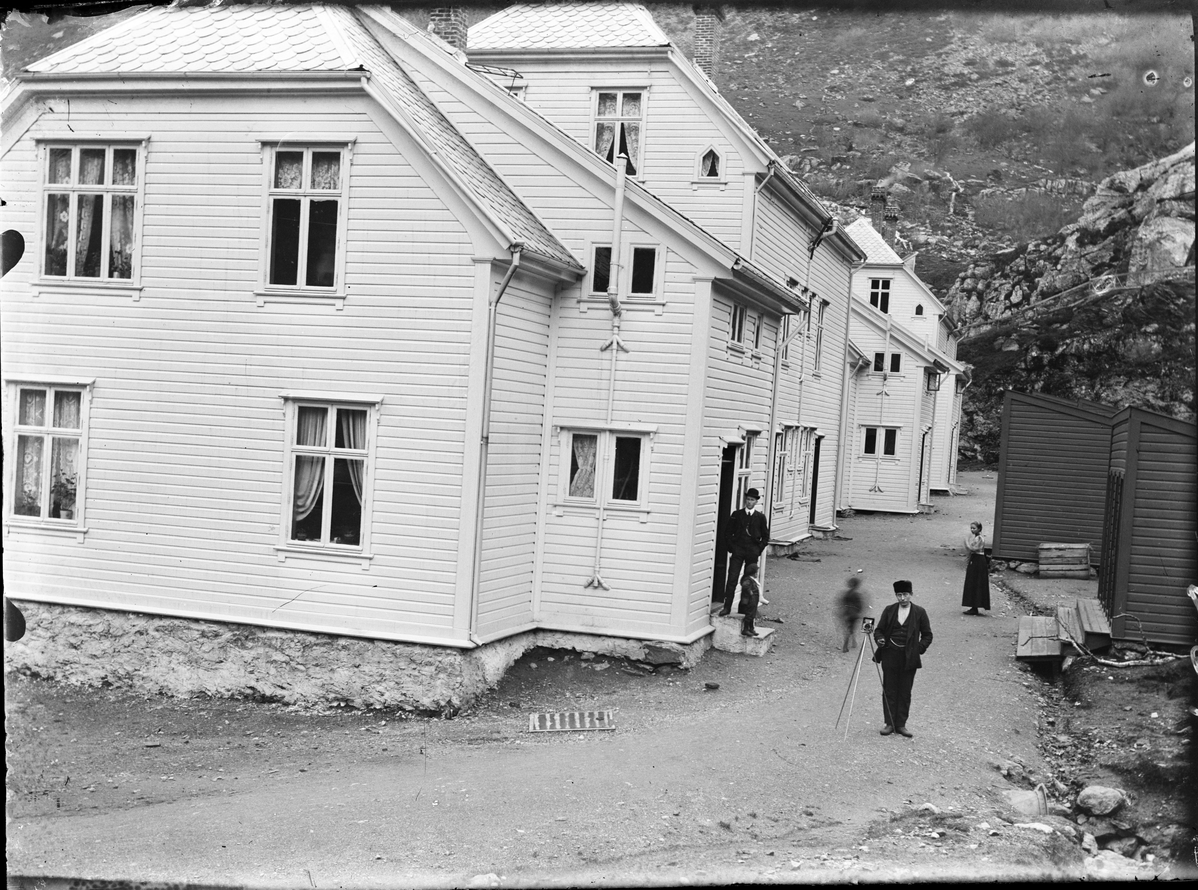 Gata, Stongfjorden ca. 1910-1923. (4544893799)