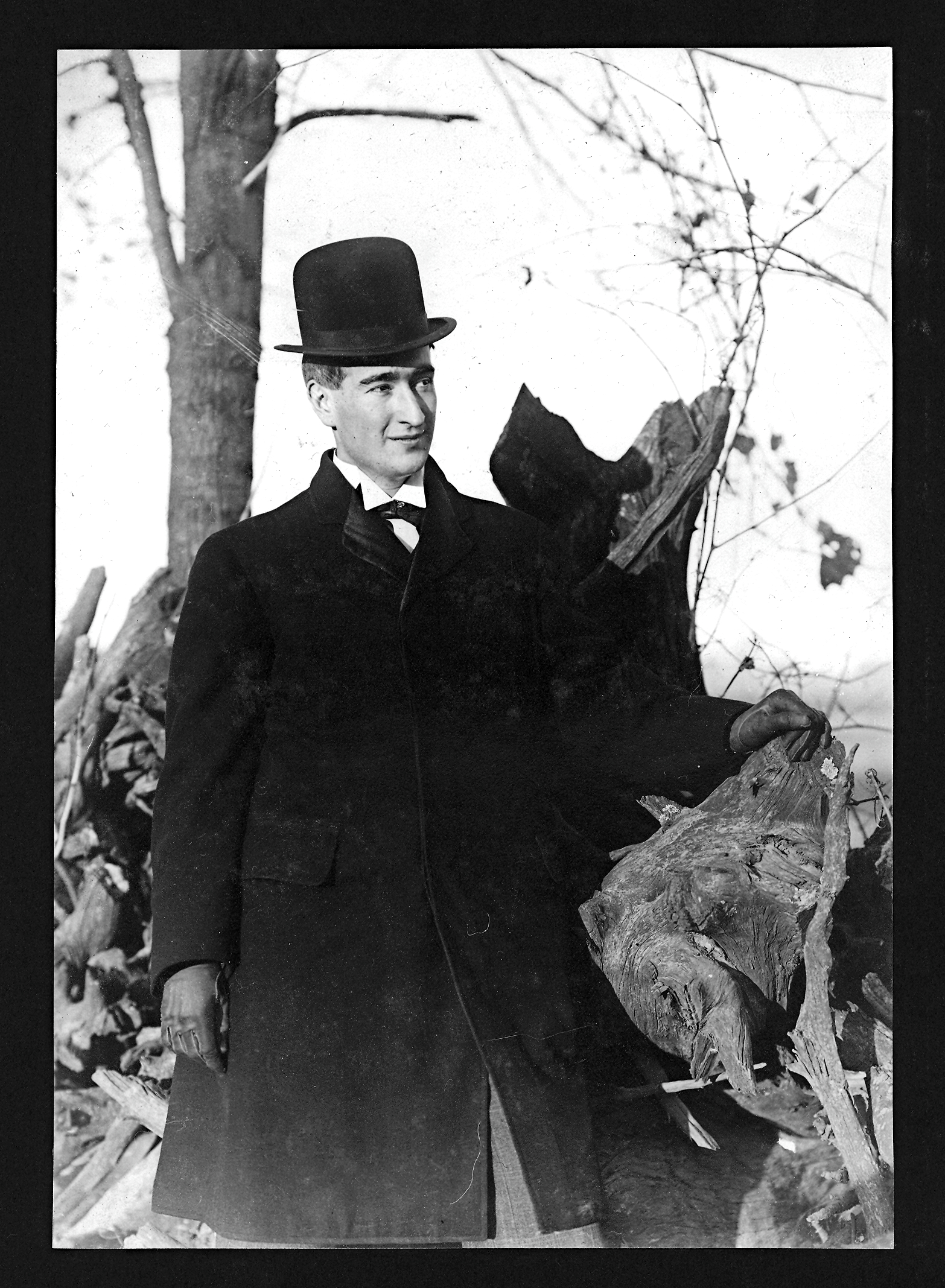 Alfred Ross Oborne (A.R. O.) (15056212492)