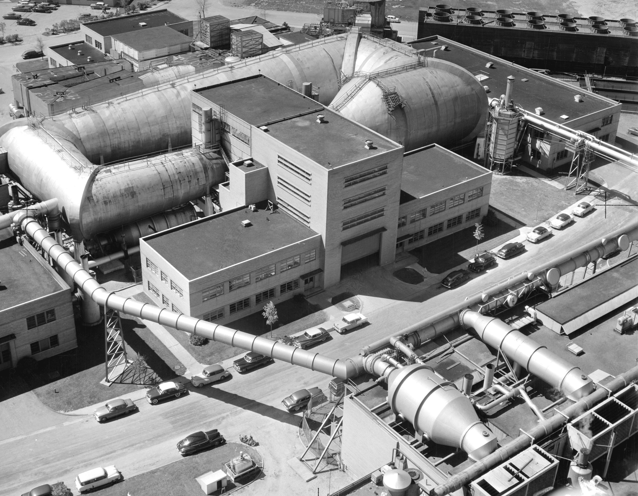 Altitude Wind Tunnel (9417100212)