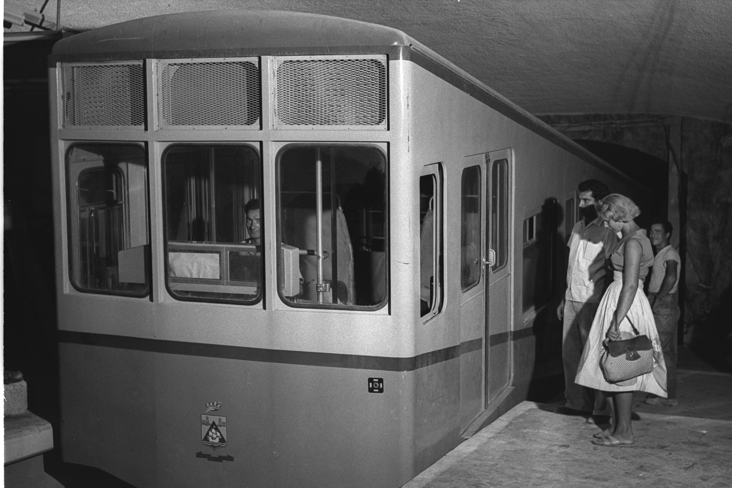 Carmelit first day Oct 6 1959