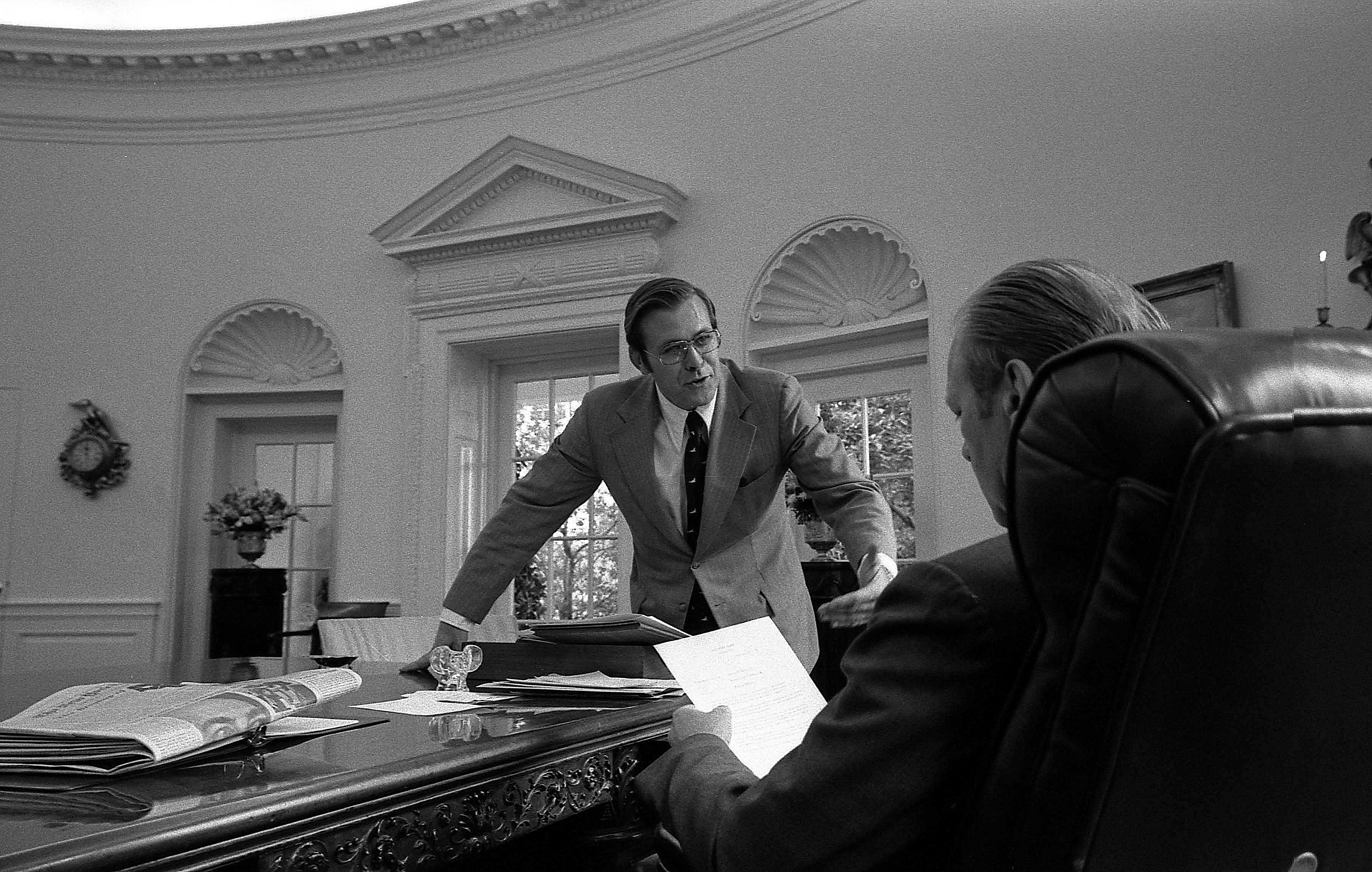 Donald Rumsfeld - Gerald Ford - NARA - 7140610