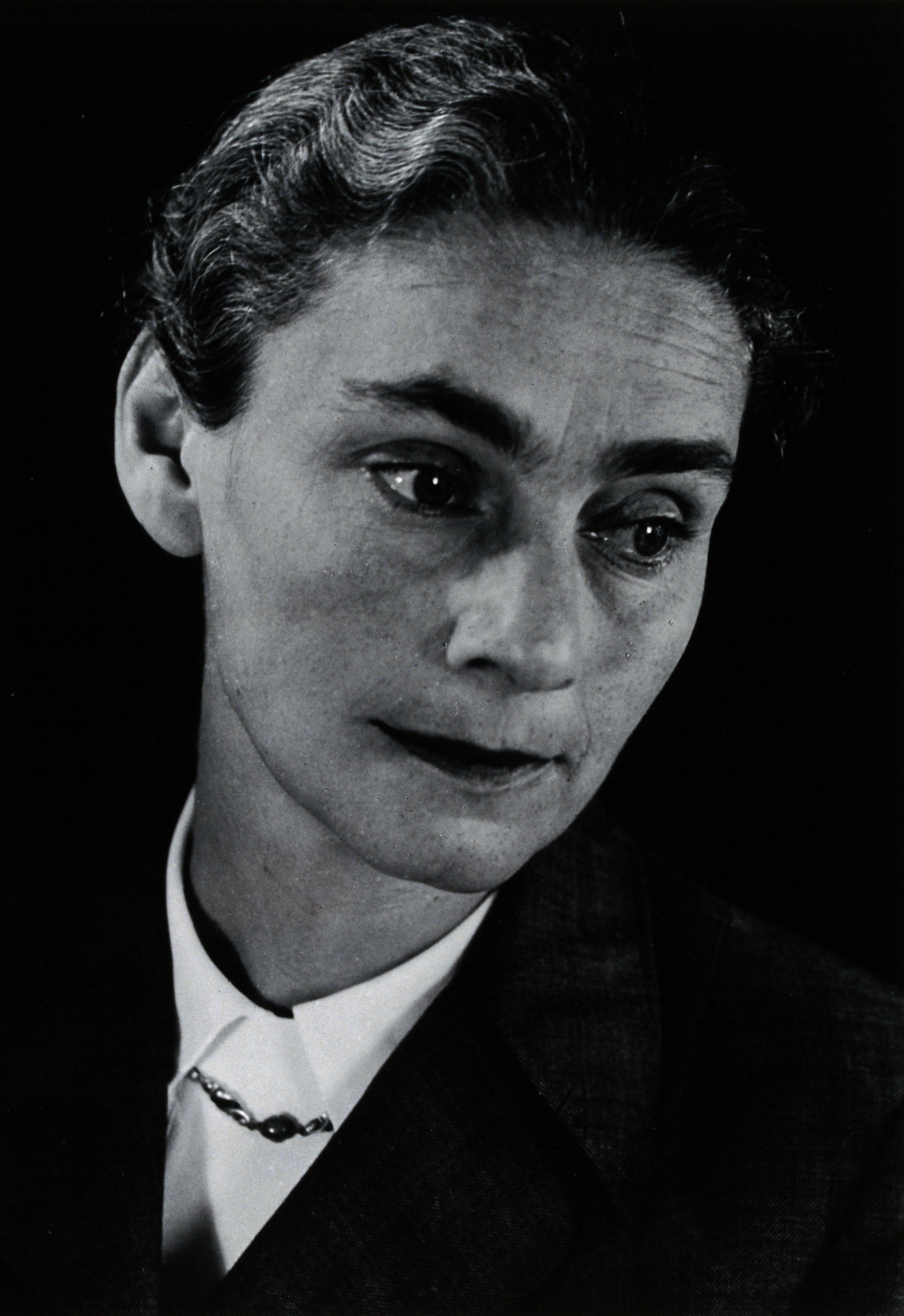 Elisabeth Goldschmidt. Photograph. Wellcome V0026452