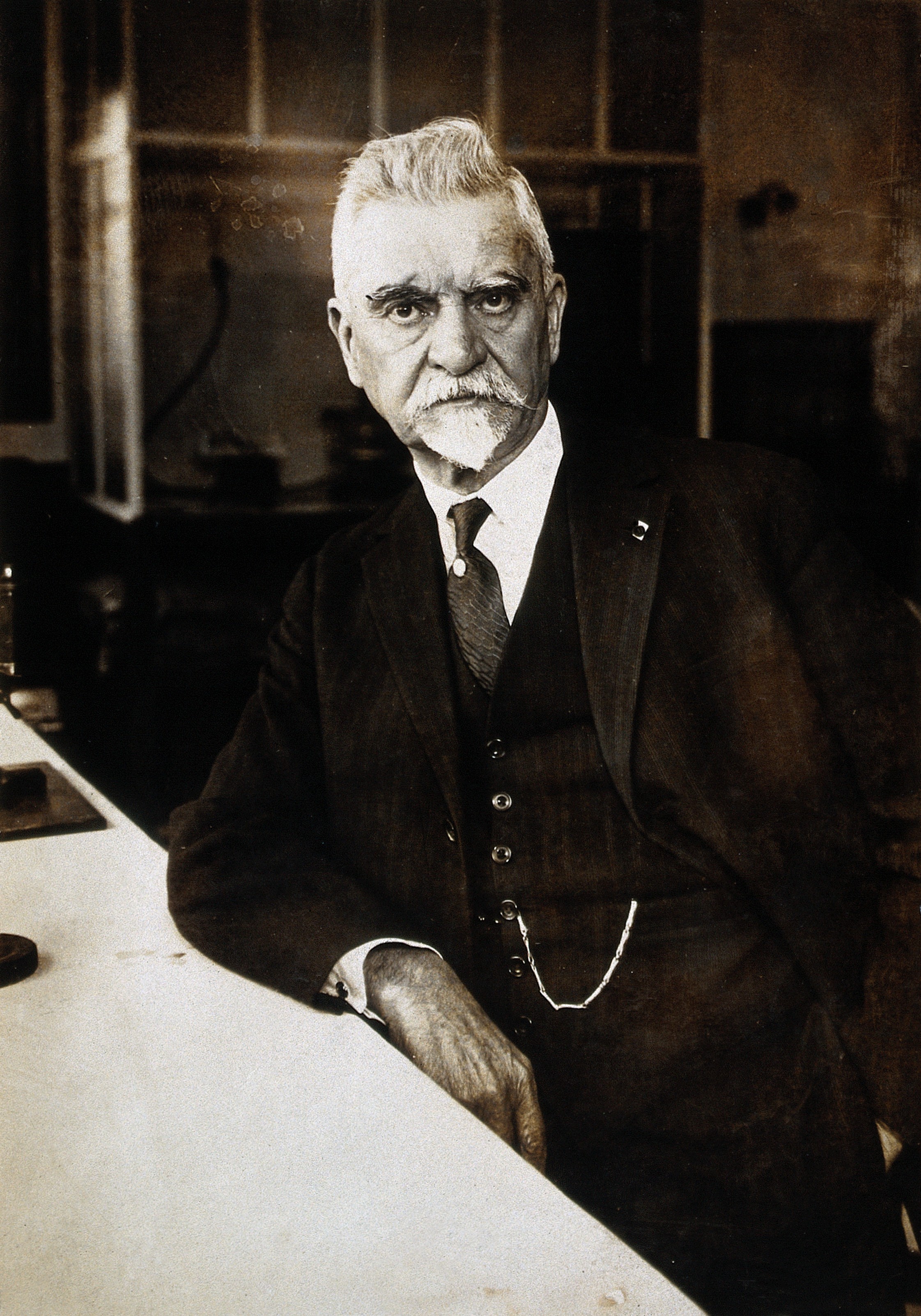 Emile Marchoux. Photograph. Wellcome V0027730