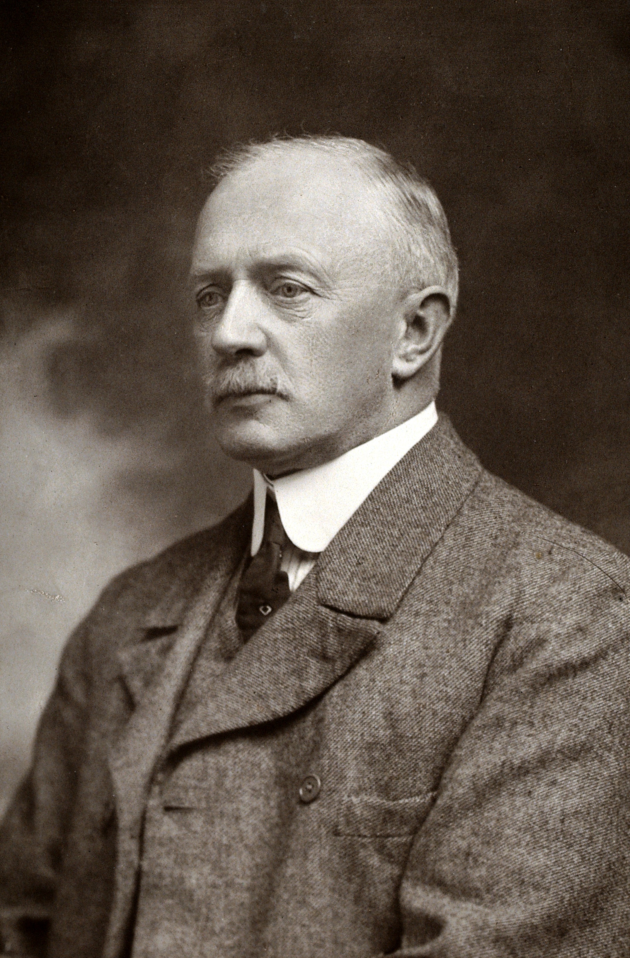 Ernest Cusse. Photograph by S.A. Chandler & Co. Wellcome V0026238