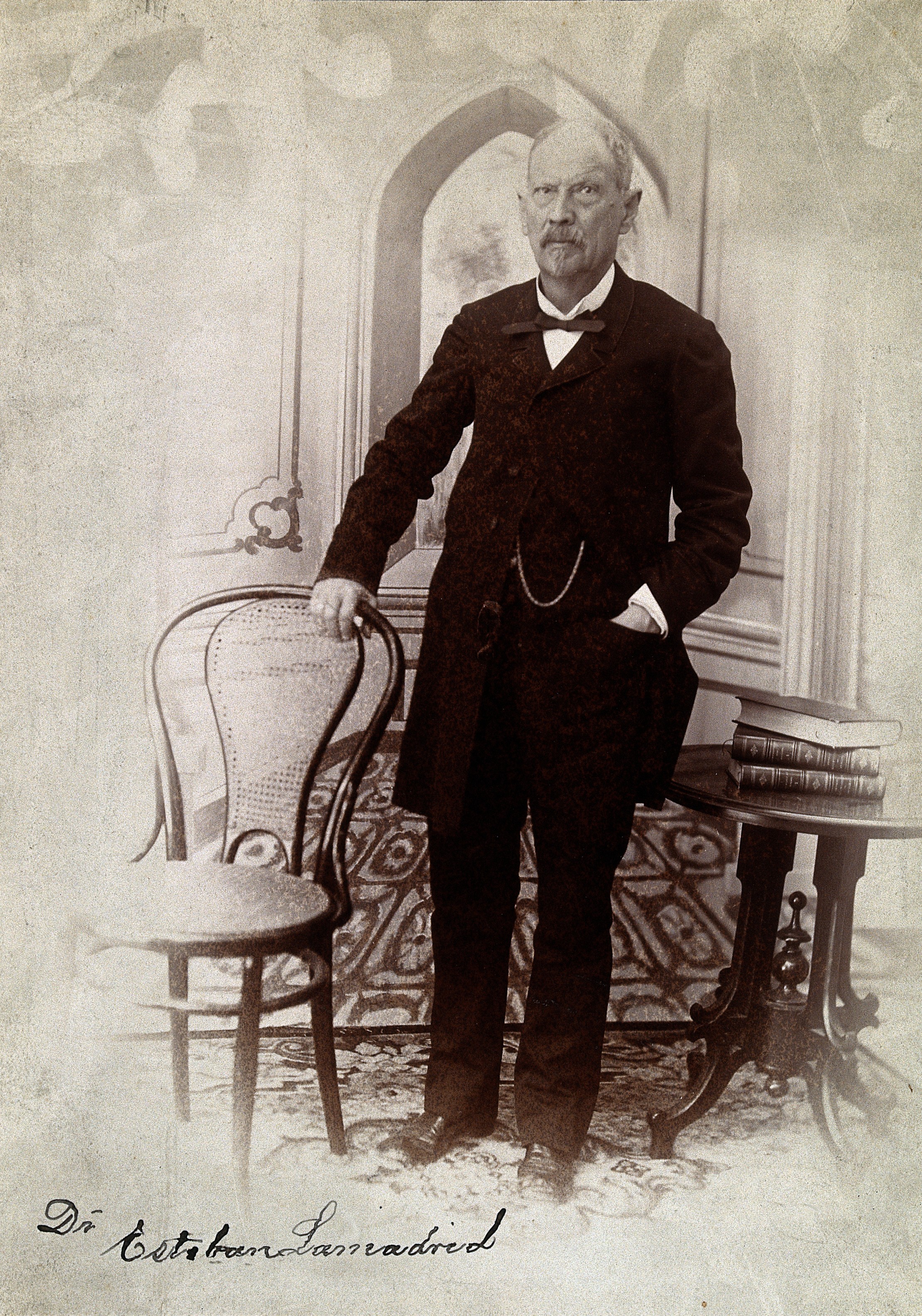 Esteban Lamadrid. Photograph. Wellcome V0028148