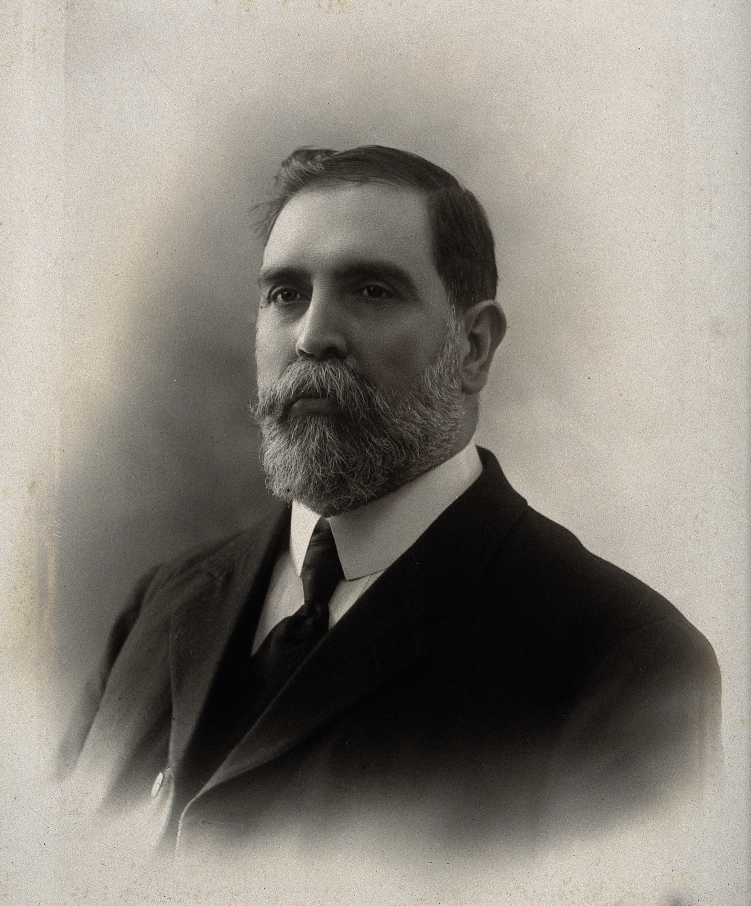 Ferdinand Zárraga. Photograph. Wellcome V0028308