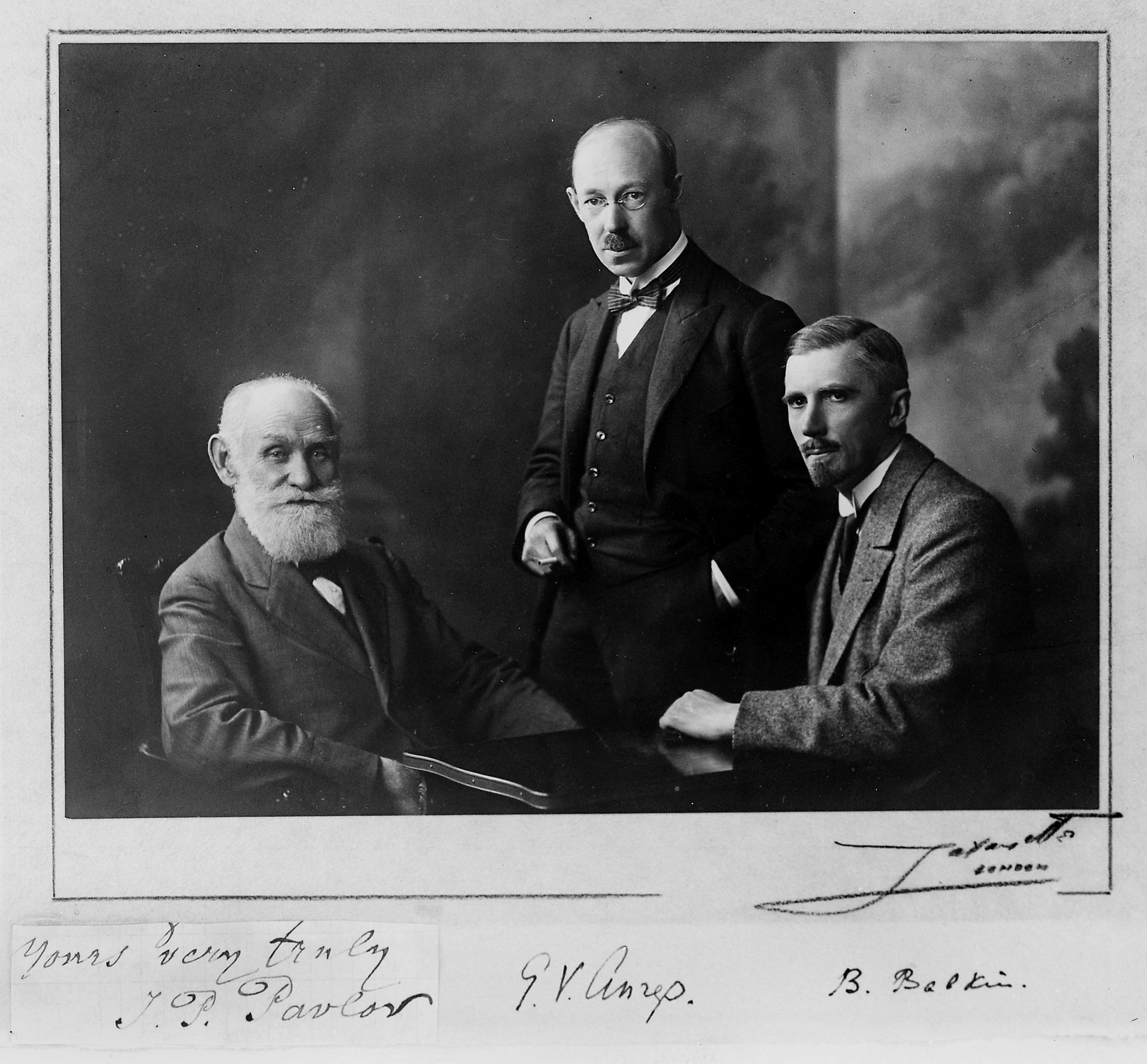 Glyeb Vasil'evich Anrep. Group portrait Wellcome M0020236