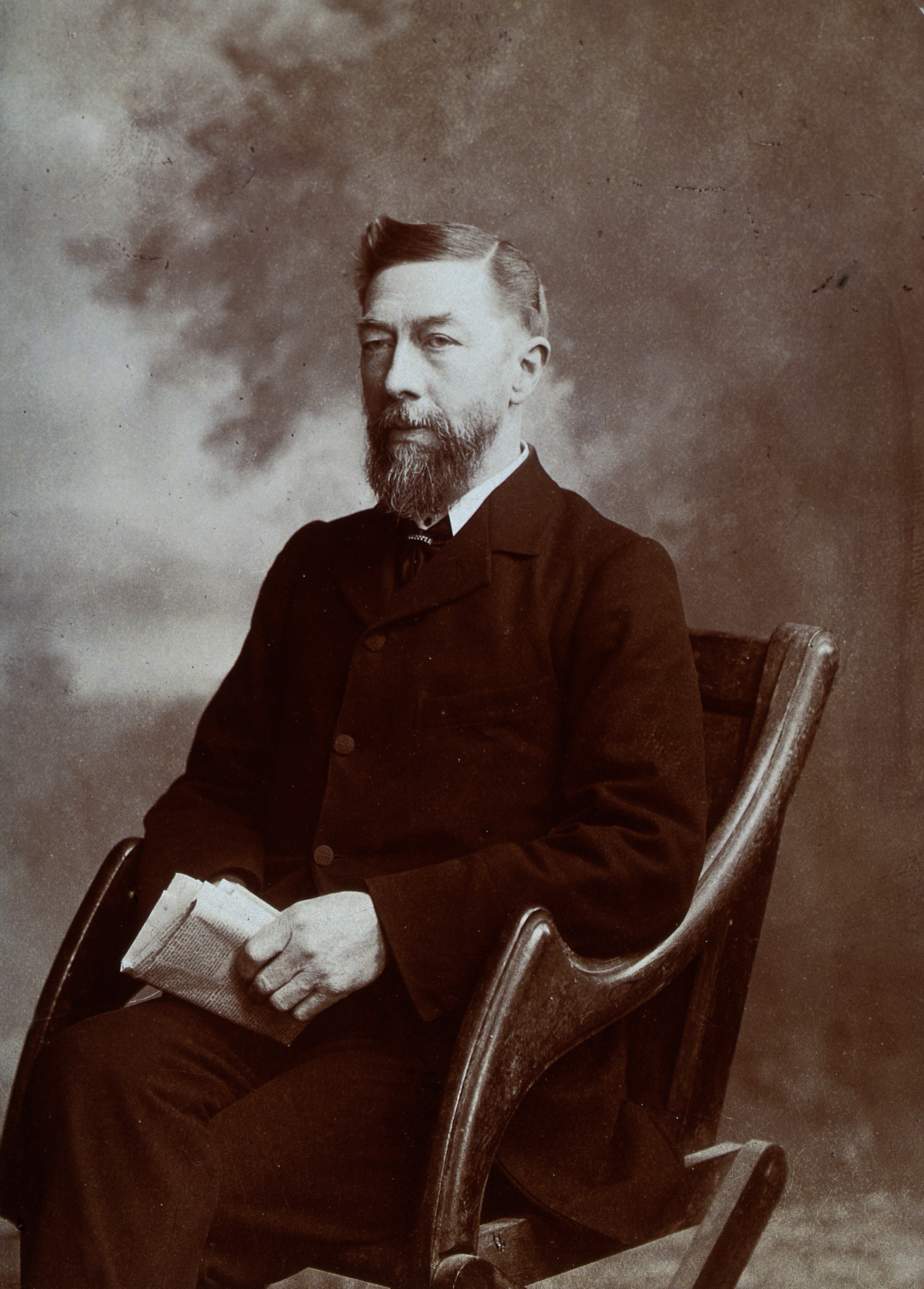 Henry Jones. Photograph by J. Steward & Co. Wellcome V0027878