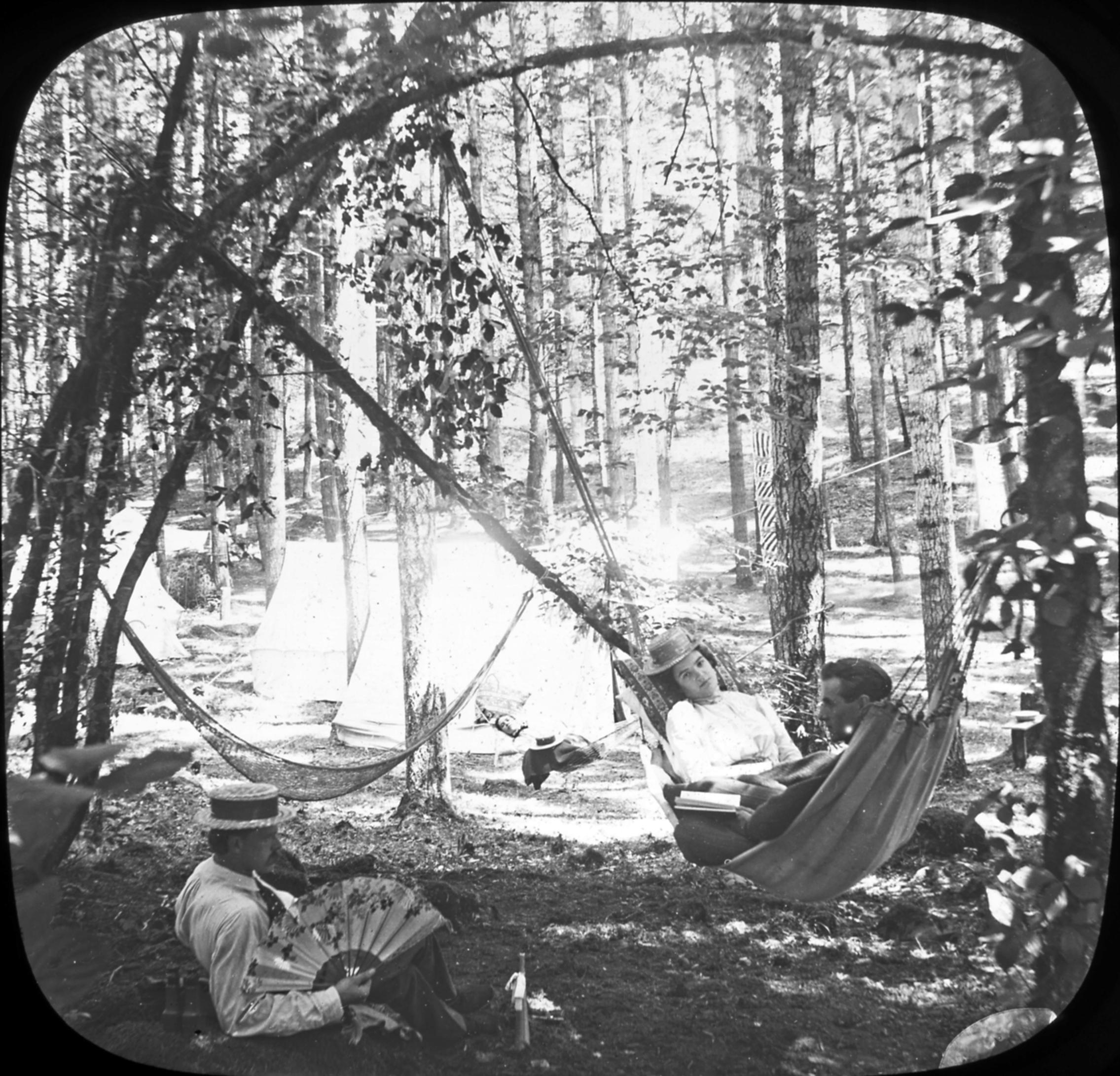 Herman Bohlman with a couple in a hammock (3945310205)