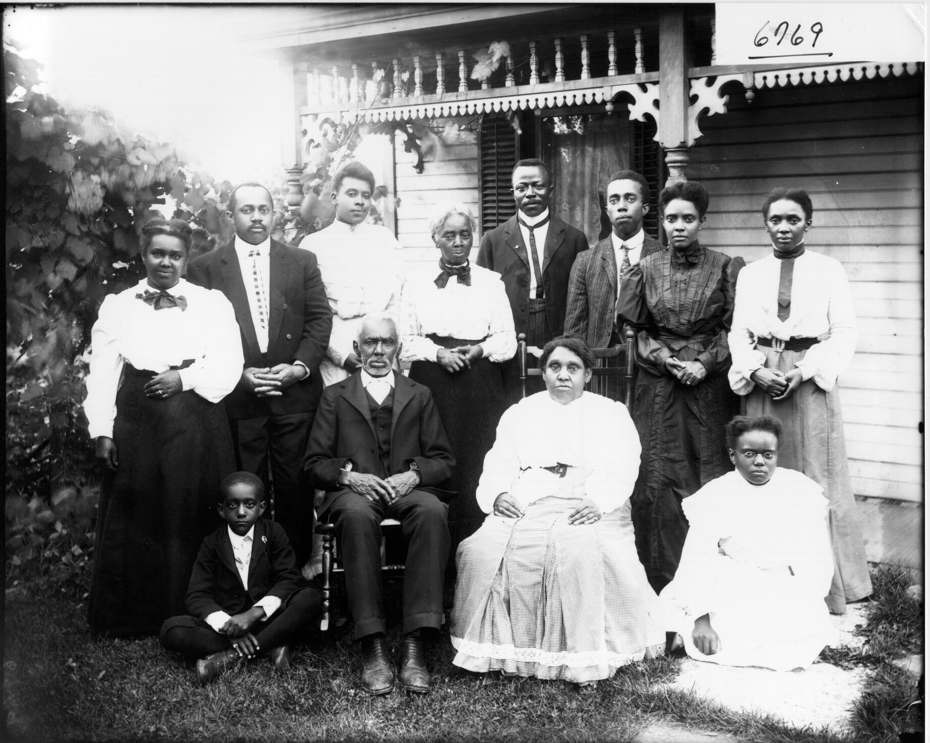 John Hastings family 1905 (3191732085)