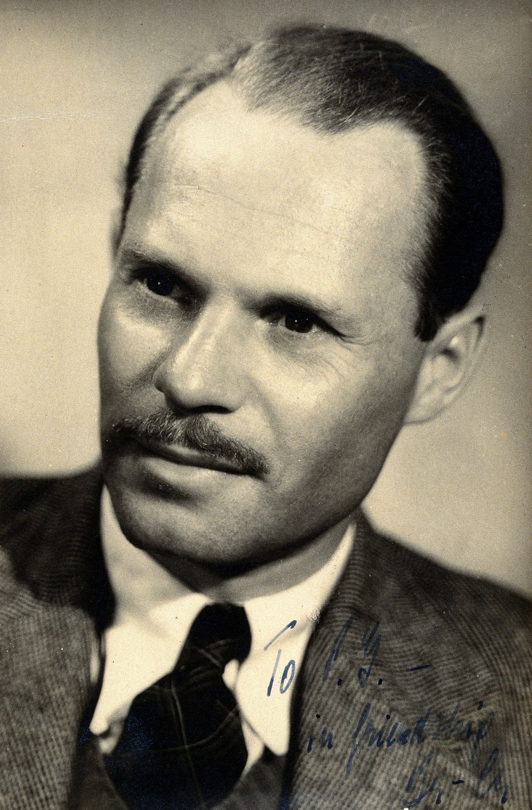 Leonard Jan Bruce-Chwatt. Photograph. Wellcome V0027719