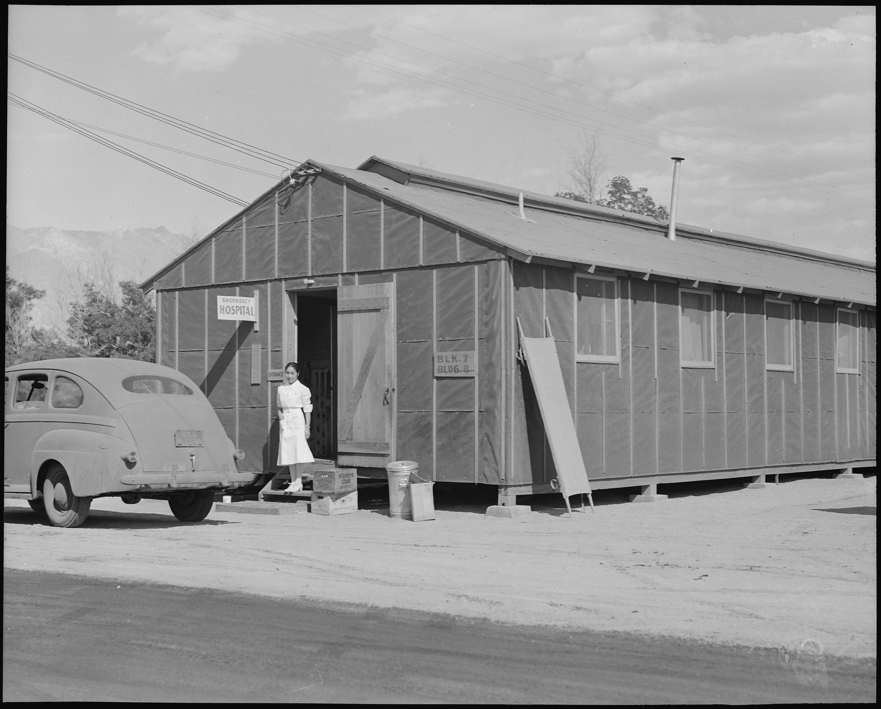 Manzanar Relocation Center, Manzanar, California. Emergency hospital housed in temporary quarters a . . . - NARA - 538137