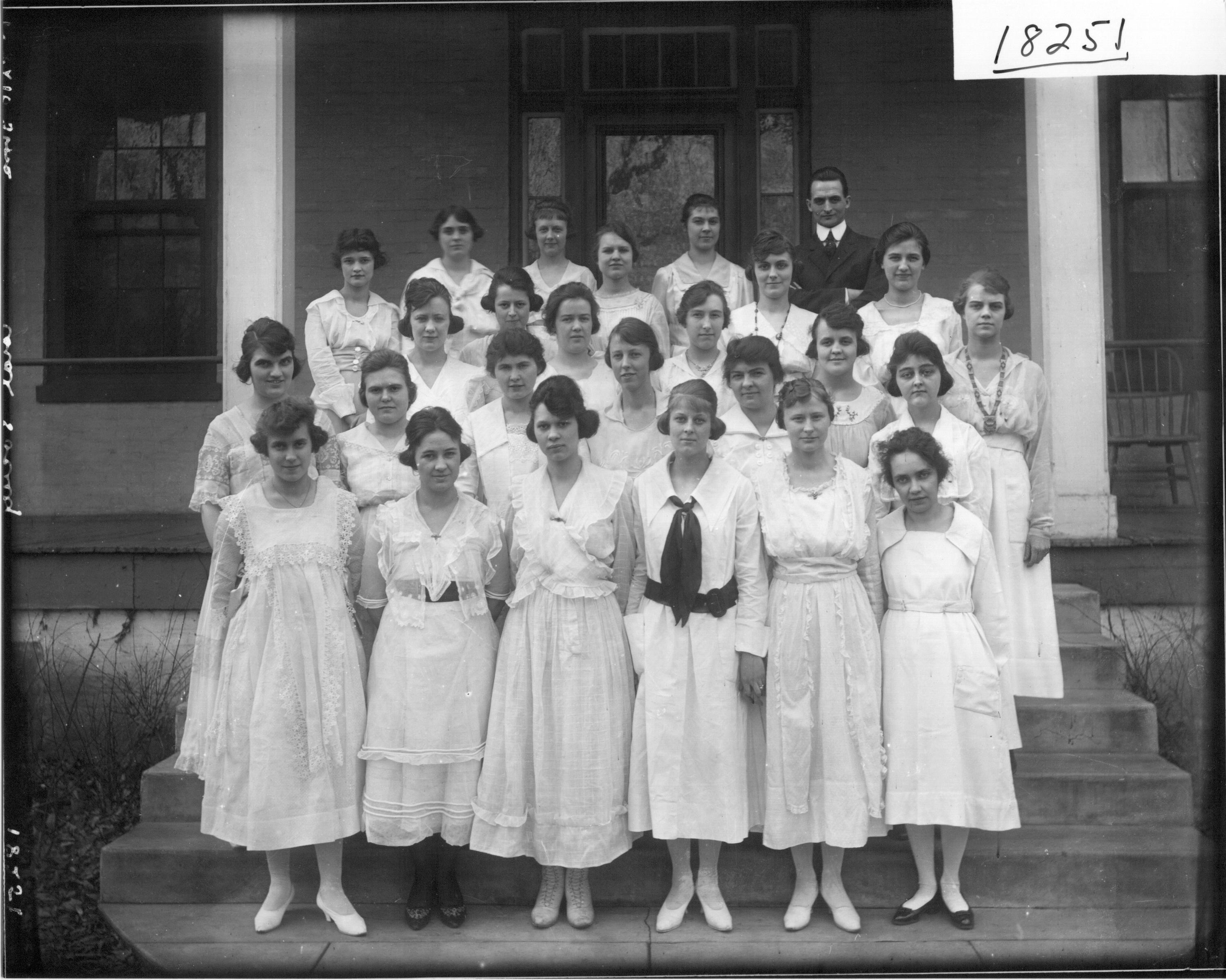 Oxford College Choral Society 1919 (3191395459)