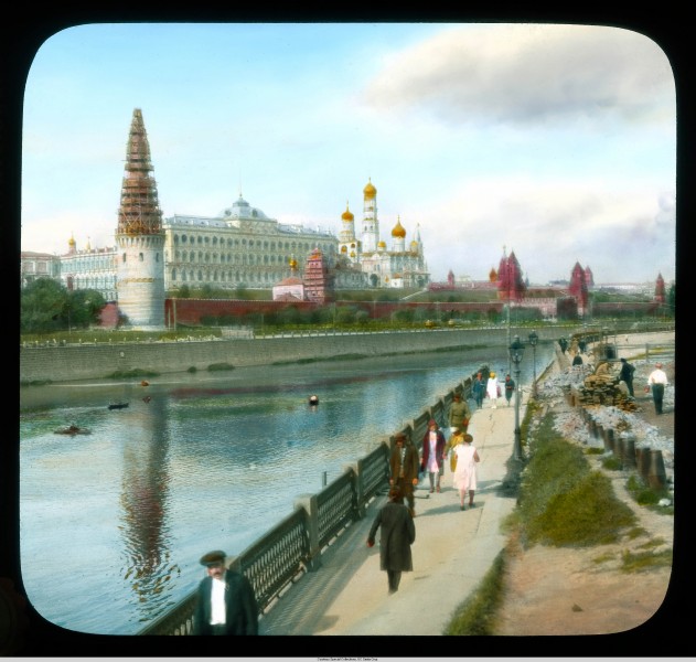 1931. Вид на Кремль от Большого Каменного Моста