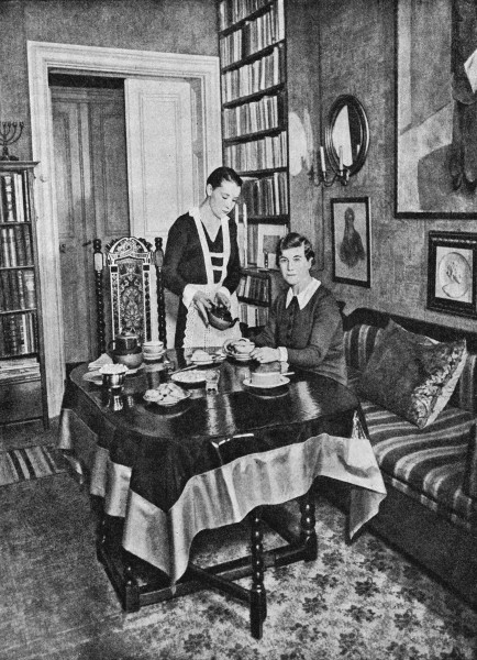 Agnes von Krusenstjerna i sitt hem