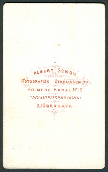 Albert Schou Fotografisk Etablissement Holmens Kanal No. 12 Industriforeningen Kjöbenhavn jeune fille II adress site