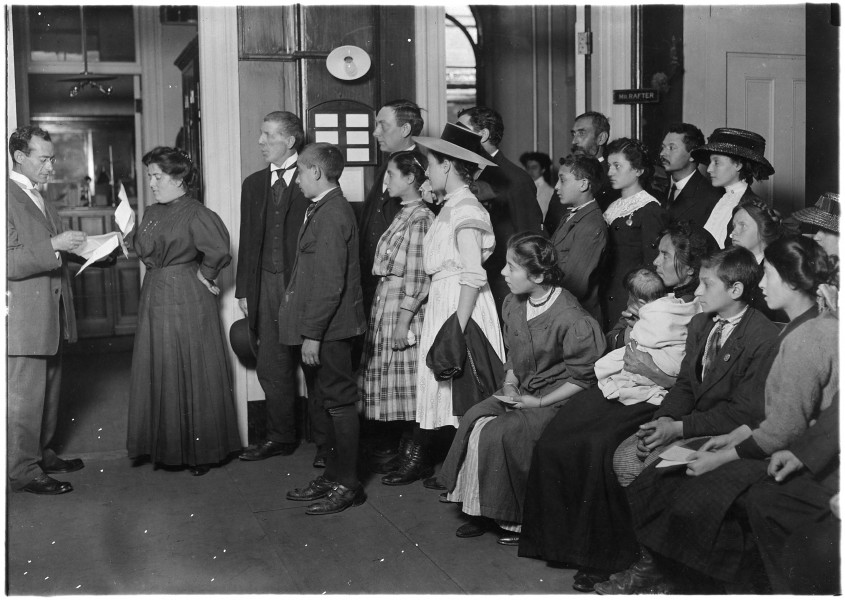 Applicants for working papers at Department of Education Bldg. Boston, Mass. - NARA - 523226