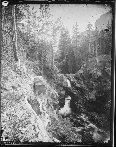 Arched Falls, Gallatin River, directly under the twin buttes. Gallatin County, Montana. - NARA - 516826