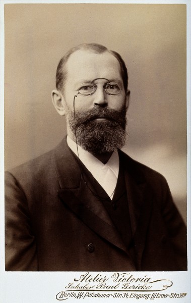 Bernhard (?) Fischer. Photograph by Atelier Victoria, 1903. Wellcome V0027668