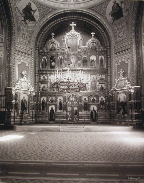 Christ the Savior Cathedral in Borki - Interior view (2)