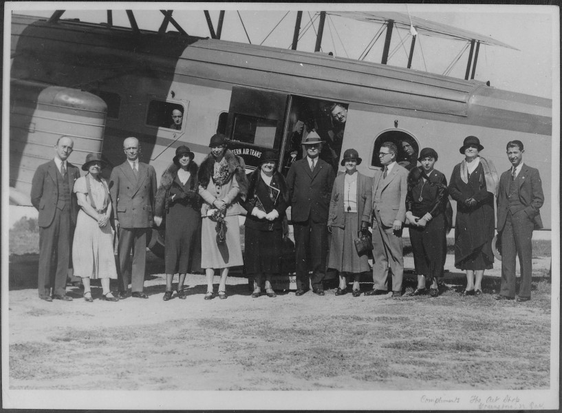 Eleanor Roosevelt in front of plane - NARA - 196857