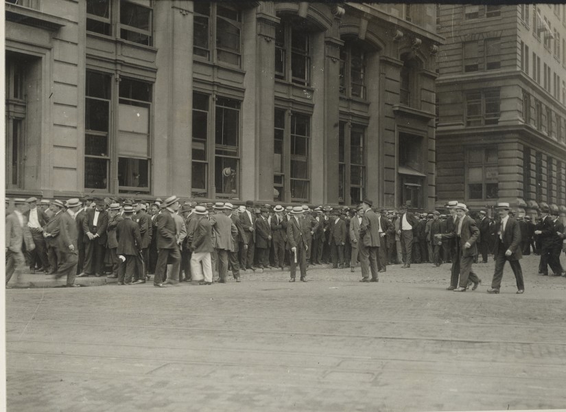 Enemy Activities - Miscellaneous - The run of the German bank, New York City, New York - NARA - 31480154 (cropped)
