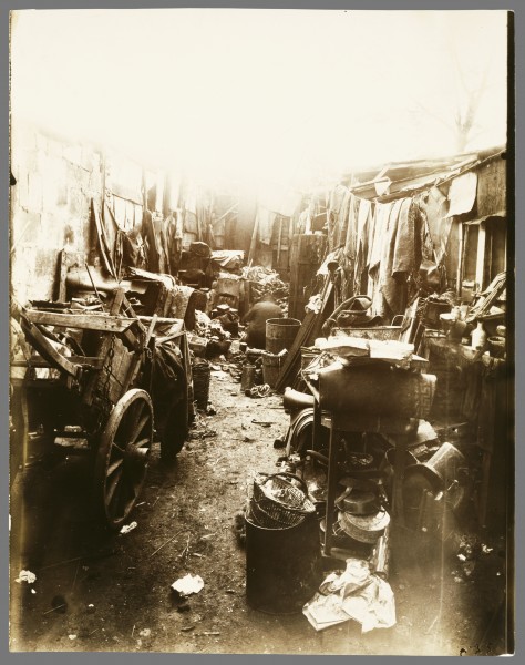 Eugène Atget, Junkyard - Getty Museum