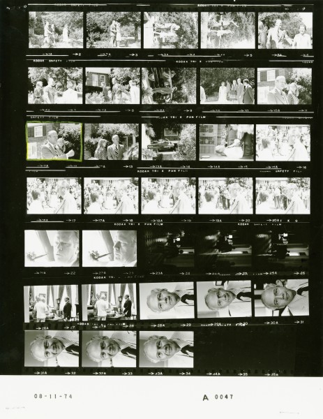 Ford A0047 NLGRF photo contact sheet (1974-08-11)(Gerald Ford Library)