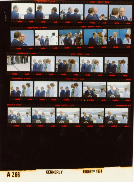 Ford A0266 NLGRF photo contact sheet (1974-08-21)(Gerald Ford Library)