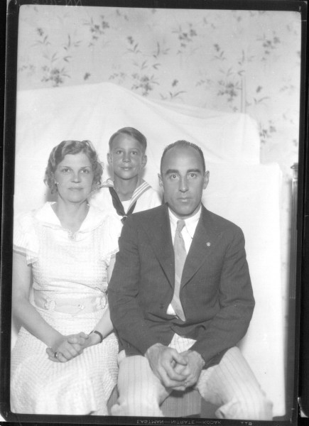 Group portrait of man, woman and boy n.d. (3191765895)