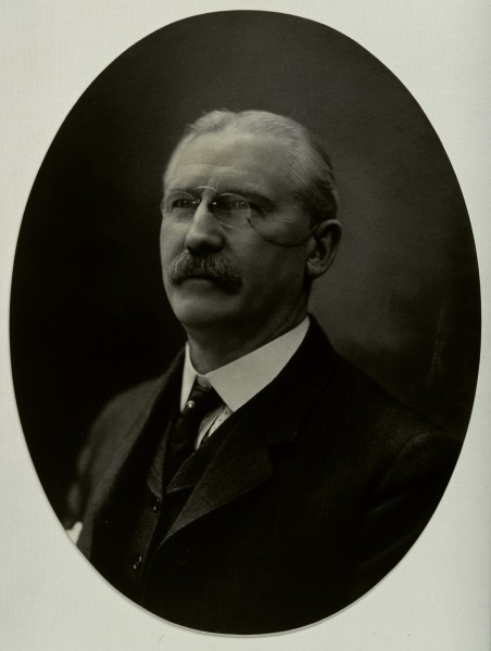 Henry Russell. Photograph by Hall's Studios. Wellcome V0027114