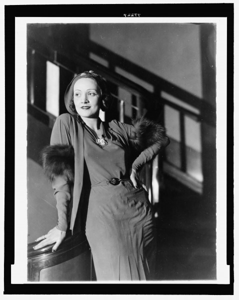 Marlene Dietrich 02b