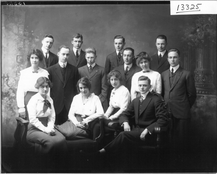 Miami Prom Committee 1911 (3191698328)