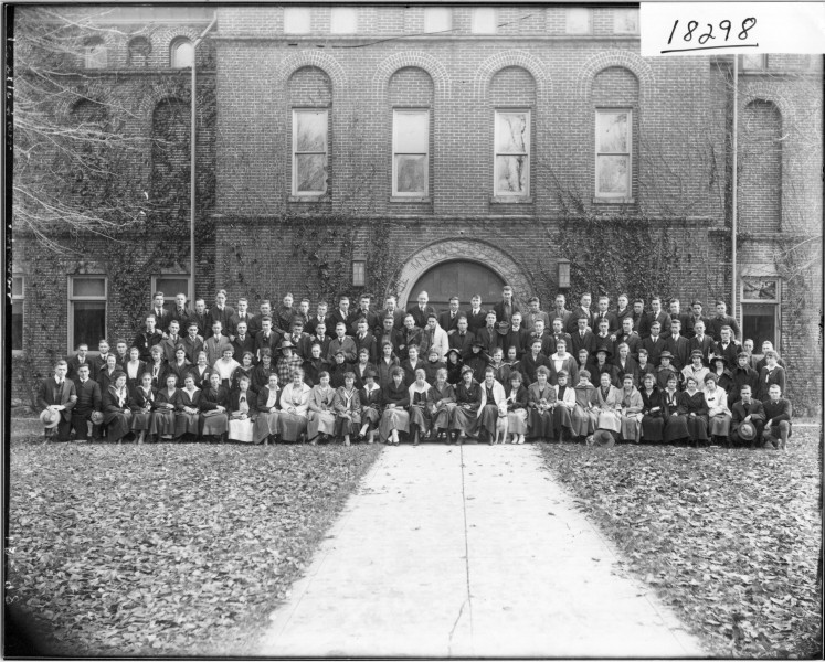 Miami University sophomore class 1919 (3190712315)