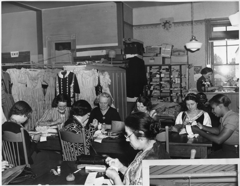 Photograph, California. ^8. Berkeley, May 24, 1940. Costume Project. Garments for Berkeley School Children. - NARA - 296096