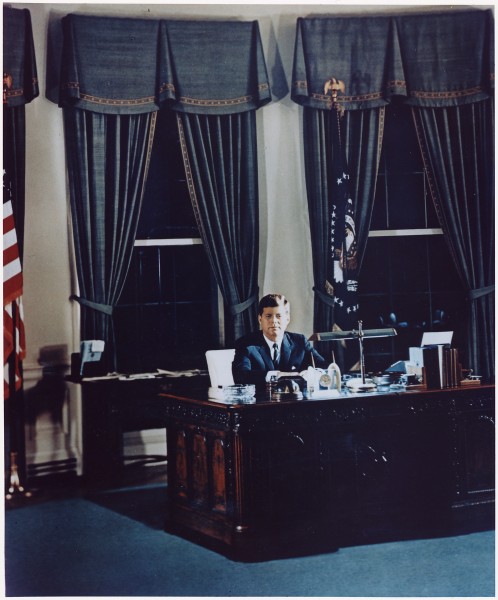 Portrait of President Kennedy at his desk. White House, Oval Office - NARA - 194203