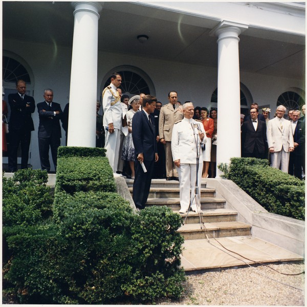 Presentation of Distinguished Service Medal to Admiral Arleigh Burke. President Kennedy. Admiral Burke, Commander... - NARA - 194200
