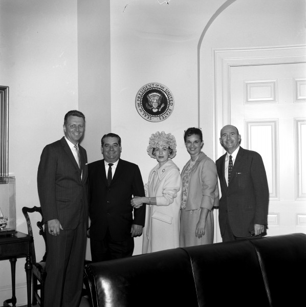 Presidential Assistant Dave Powers with Visitors (14990693715)