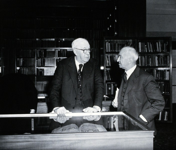 Sir Henry Hallett Dale and Sir Zachary Cope, 1962. Photograp Wellcome V0026257