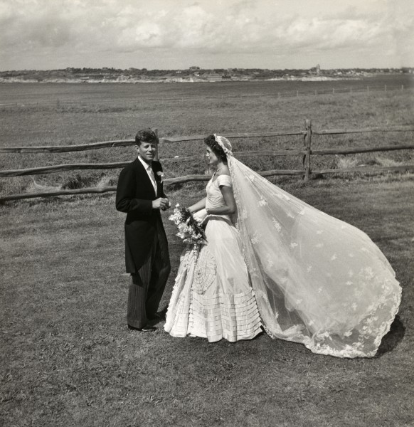 Toni Frissell, John F. Kennedy and Jacqueline Bouvier on their wedding day, 1953